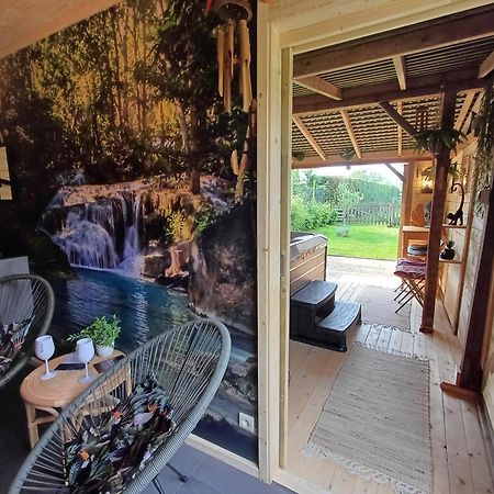 Entre Monts Et Collines B&B Et Spa En Option Ngoại thất bức ảnh
