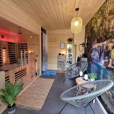 Entre Monts Et Collines B&B Et Spa En Option Ngoại thất bức ảnh
