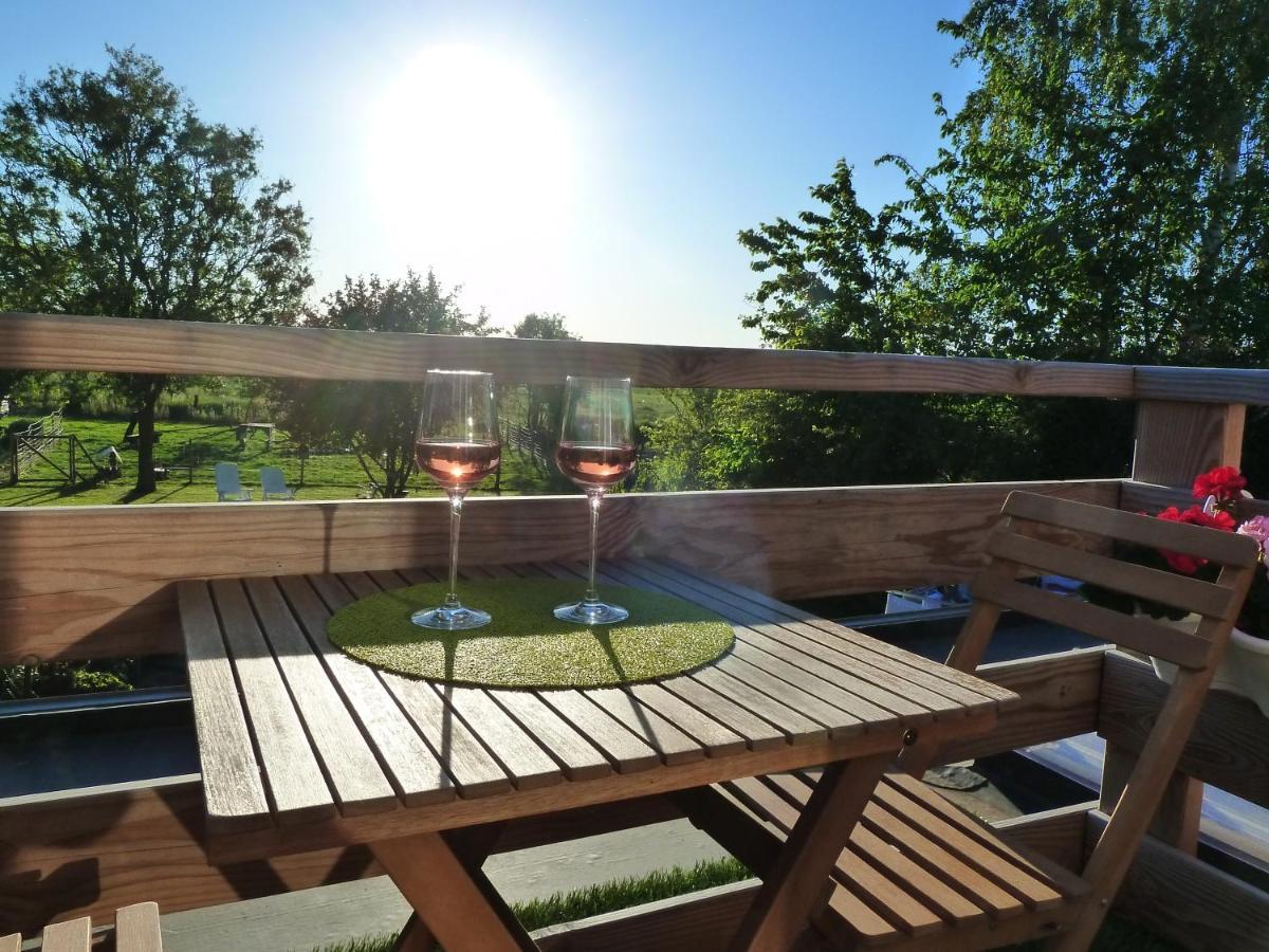 Entre Monts Et Collines B&B Et Spa En Option Ngoại thất bức ảnh