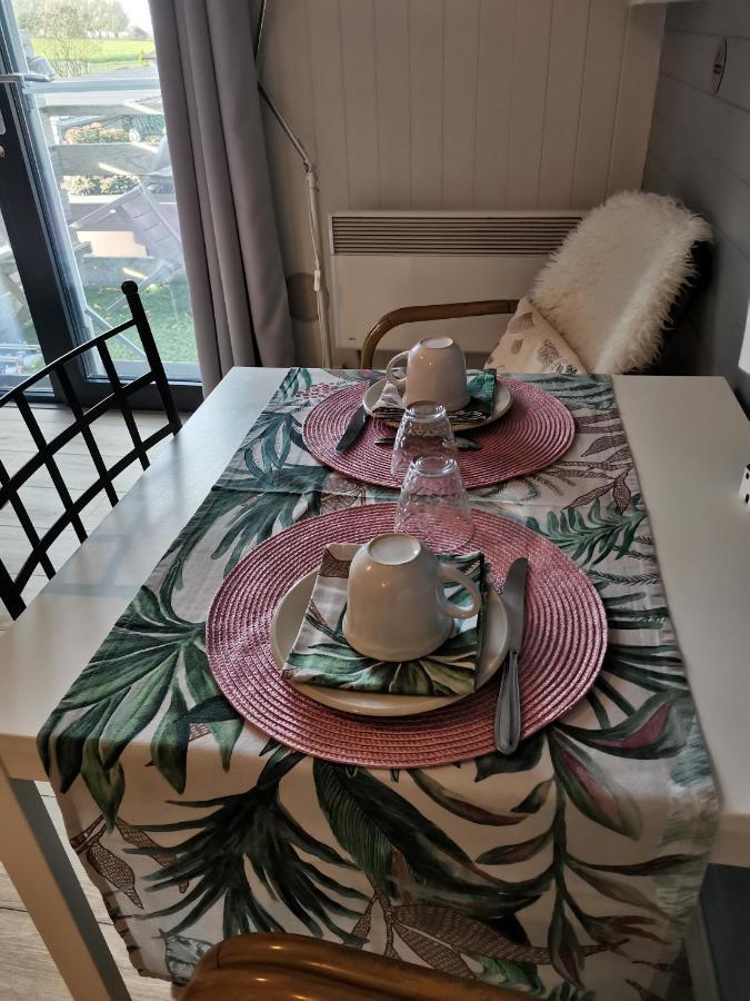 Entre Monts Et Collines B&B Et Spa En Option Ngoại thất bức ảnh