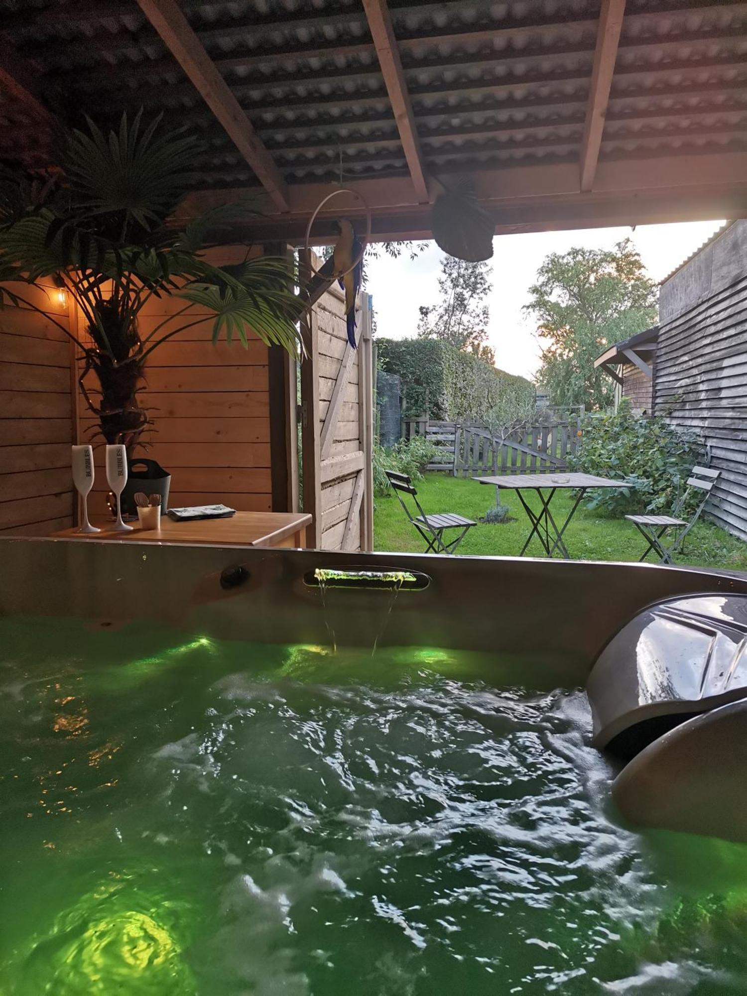 Entre Monts Et Collines B&B Et Spa En Option Ngoại thất bức ảnh